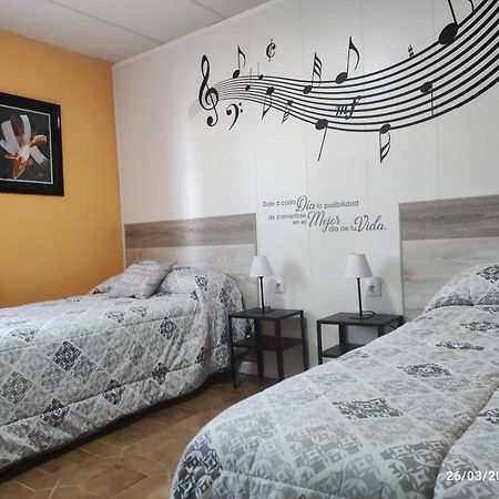 Acogedor Apartment ซาราโกซา ภายนอก รูปภาพ
