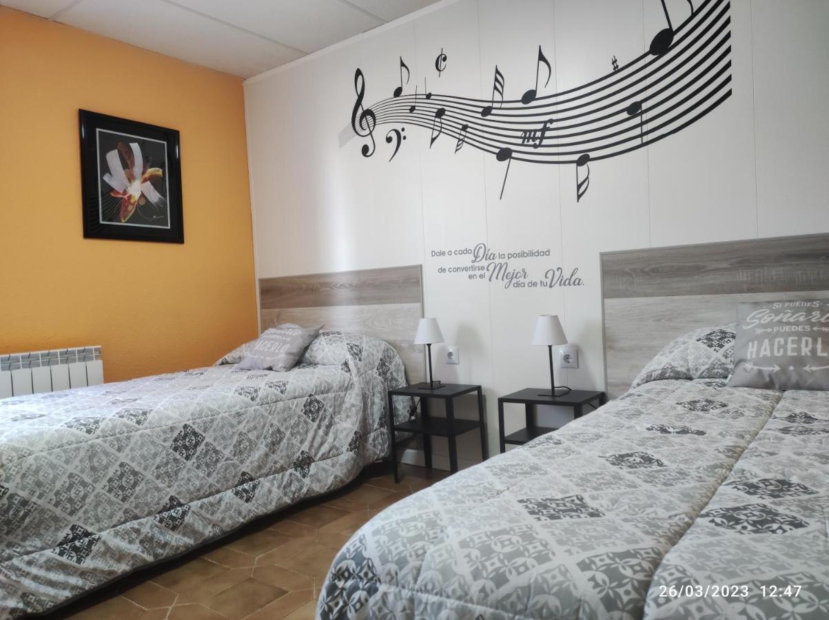 Acogedor Apartment ซาราโกซา ภายนอก รูปภาพ
